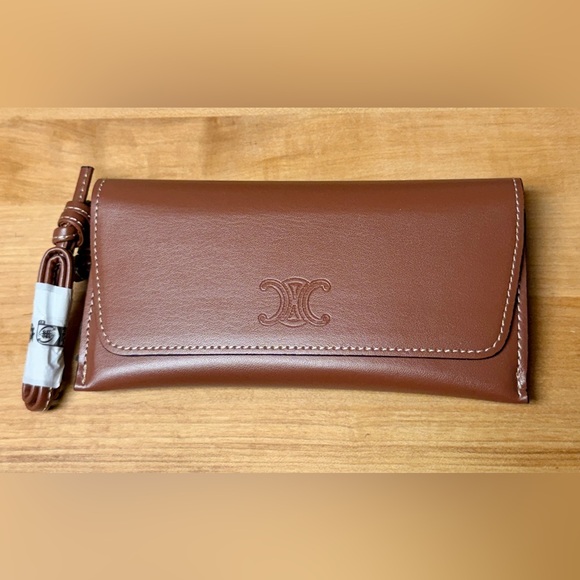 Céline Tan Leather Sunglasses Case w/ Wrist Strap – Authentic - Picture 7 of 8